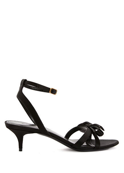 Nano Siyah Fiyonk Detaylı Kadın Sandalet