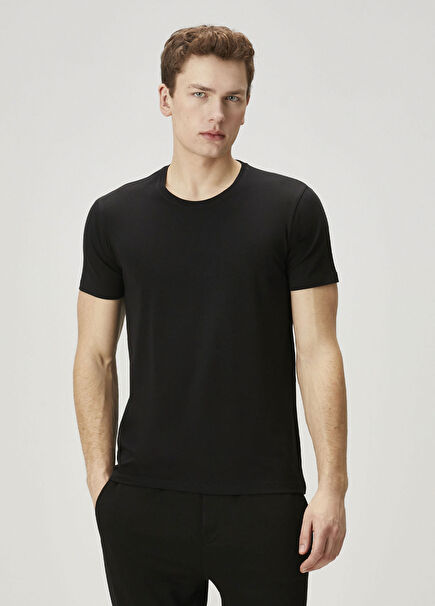 Black Basic T-Shirt