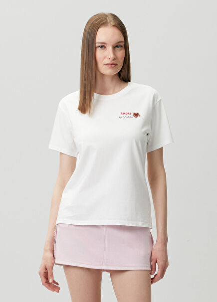 Emilie Beyaz Nakışlı T-shirt