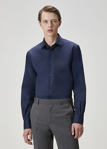 Custom Fit Lacivert Non-iron Gömlek