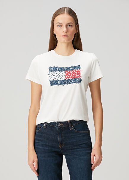 Regular Fit Beyaz Logolu T-shirt