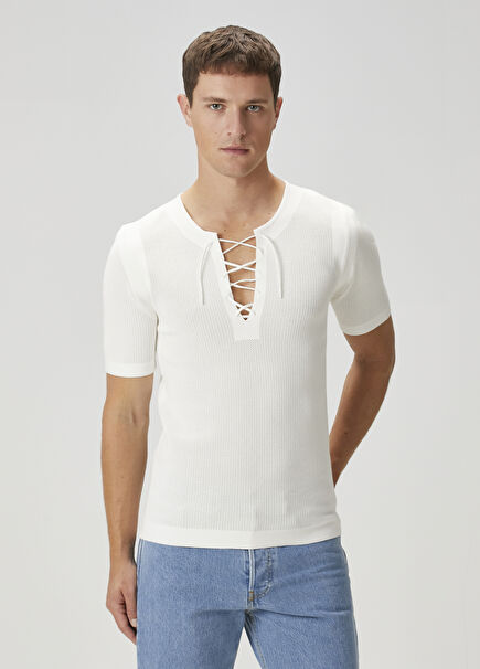 White Collar Laces Short-Sleeved Sweater