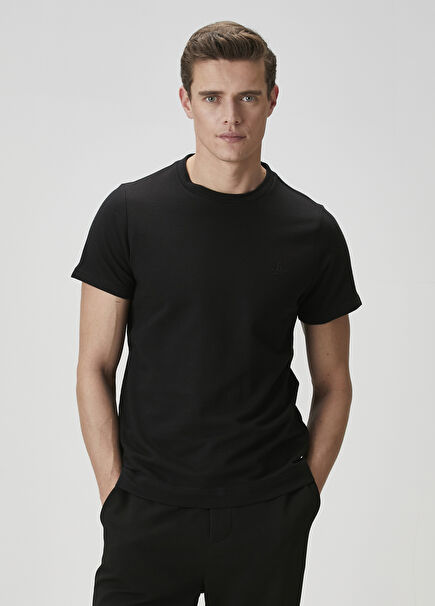 Relaxed Fit Siyah Basic T-shirt