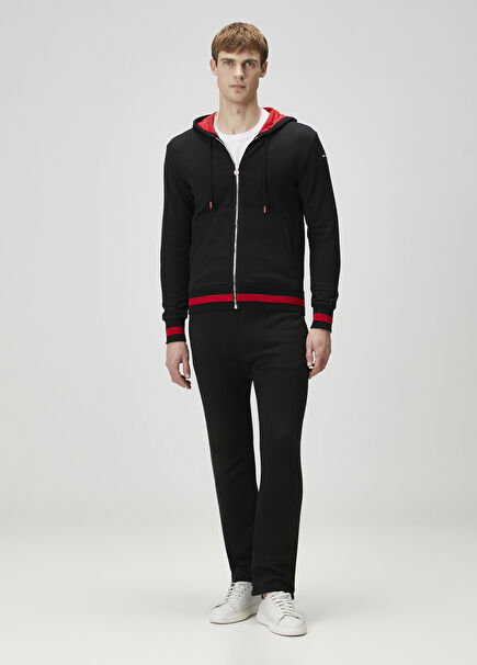 Siyah Kapüşonlu Sweatshirt ve Pantolon Seti