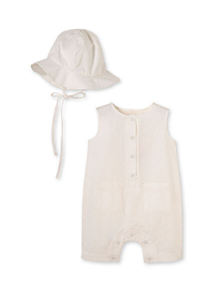 Beyaz Şapkalı Pamuklu Kız Bebek Tulum