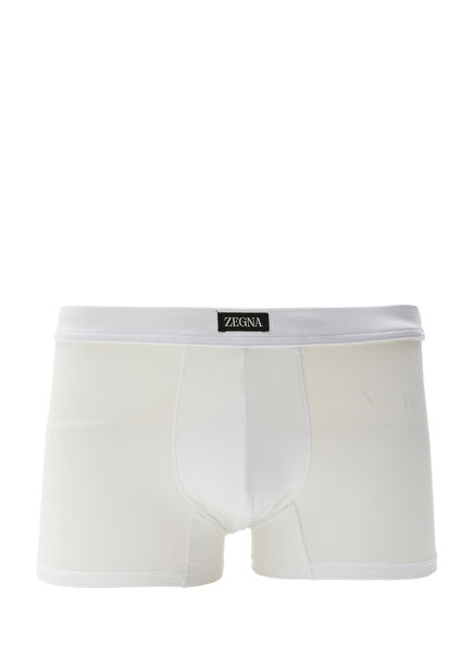 White boxer