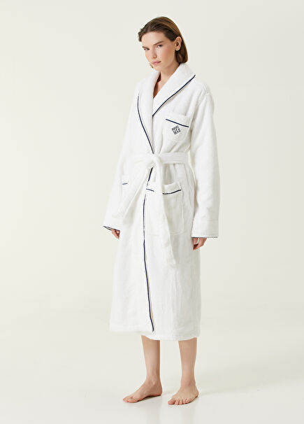 White Piping Bathrobe