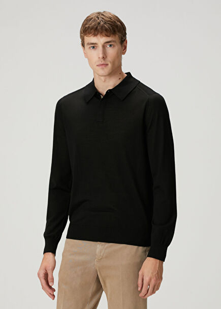 Black Wool Knitwear
