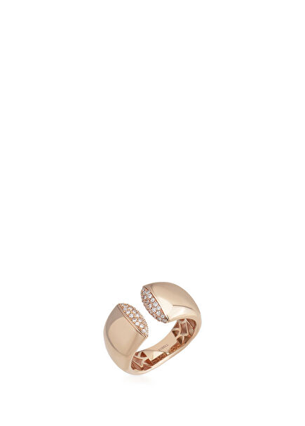 Women'S Gold Ring With Diamond Detail