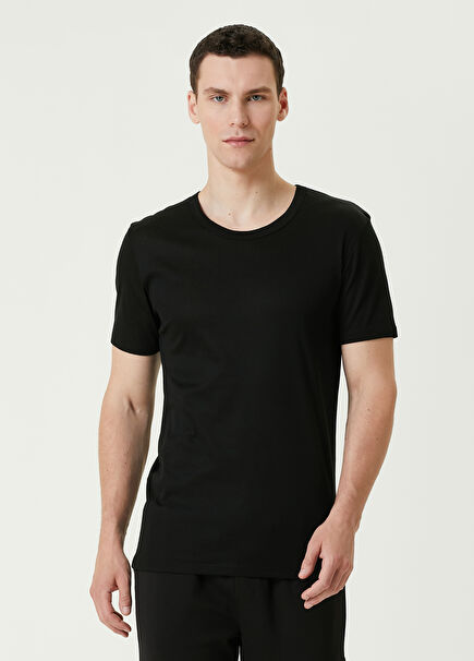 Siyah T-shirt