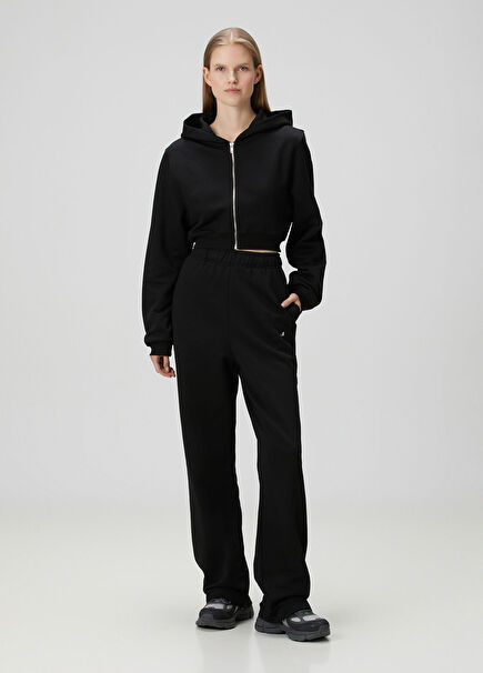 Aura Black Sweatpants