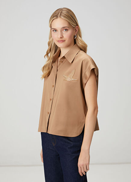 Bej Taşlı Kolsuz Tafta Gömlek