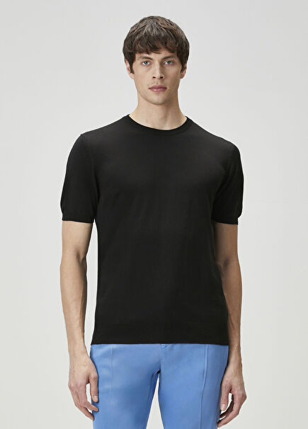 Siyah Kısa Kollu Triko