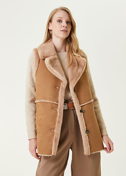Camel Faux Fur Detailed Suede Vest