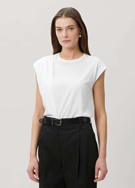 Beyaz Drape Detaylı T-shirt