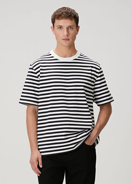 Lacivert Beyaz Çizgi Desenli Oversized T-shirt