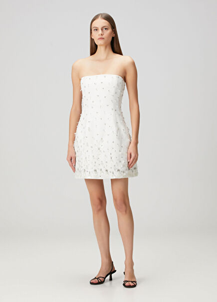Yasmin Beyaz İşlemeli Mini Kokteyl Elbise