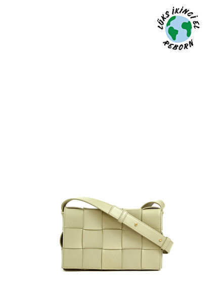 Bottega veneta cassette hand portfolio
