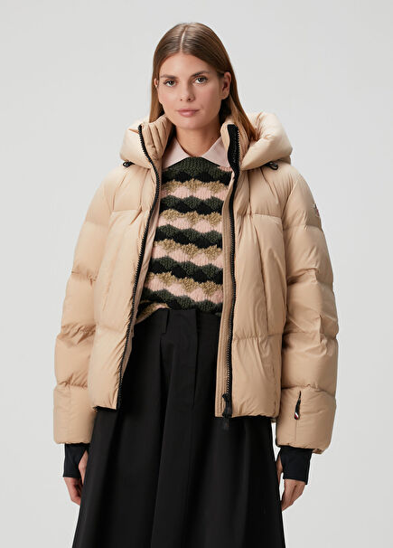 Bej Kapitoneli Puffer Mont