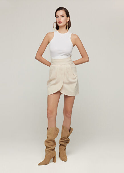 Ekru Korsajlı Garnili Düğmeli Mini Etek