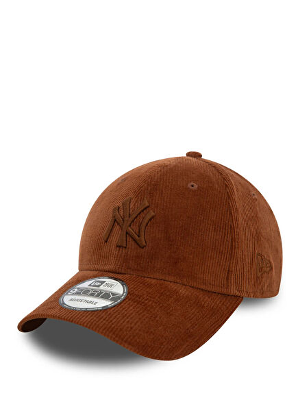 9Forty New York Yankees Brown Men's Corduroy Cap