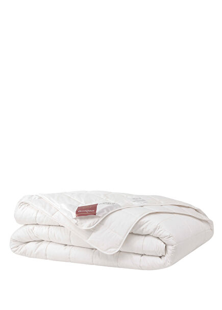 White Cotton King Size Duvet 215 x 235 cm