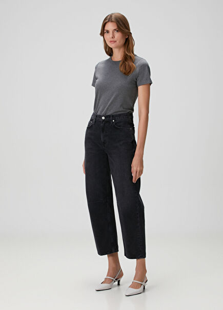 Miro Relaxed Black Jeans