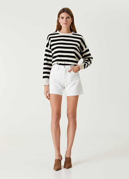 Easy White Denim Shorts
