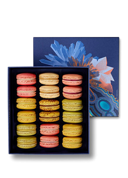 Boxed 18 Macarons