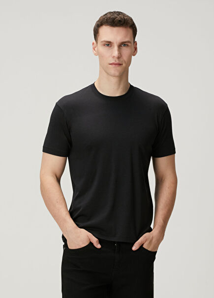 Siyah T-shirt