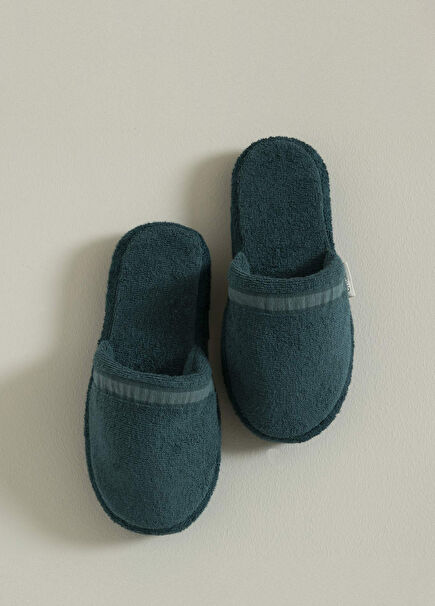 Derin Yeşil Unisex Terlik 