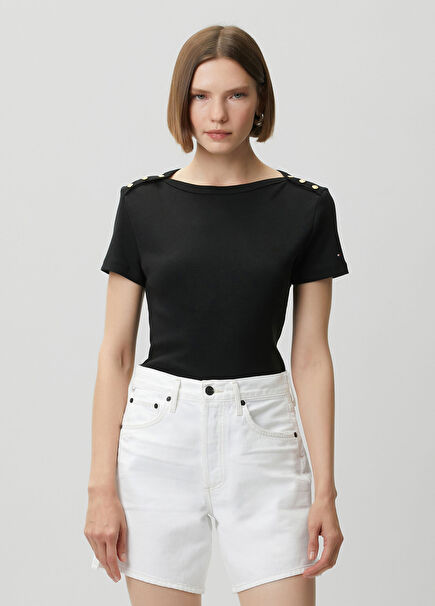 Slim Fit Siyah Düğme Detaylı T-shirt