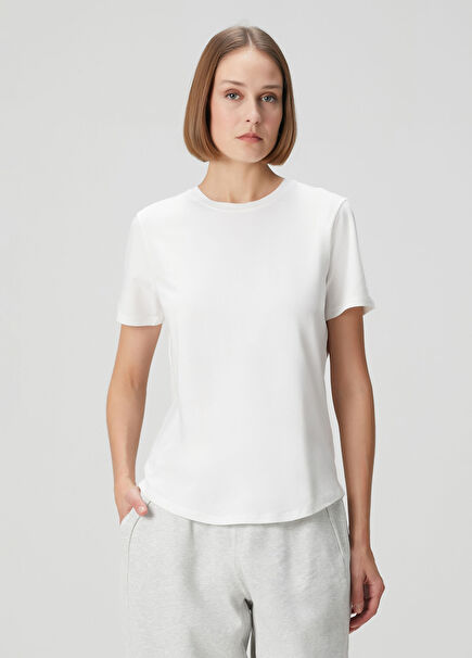 Love Beyaz Bisiklet Yaka T-shirt