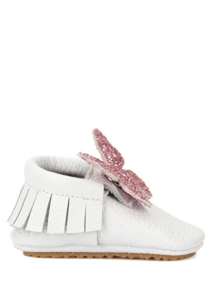 Beyaz Aksesuar Detaylı Kız Bebek Deri Ayakkabı