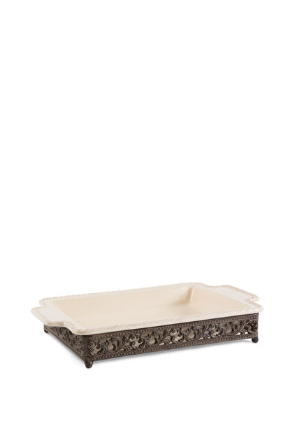 Acanthus Collection Cream Ceramic Oven Dish