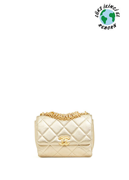 Chanel mini signature chain bag