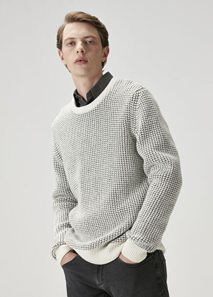 Off-White Dobby Knit Textured Wool Sweater
