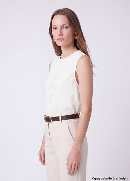 Off-White Crew Neck Sleeveless Basic Blouse