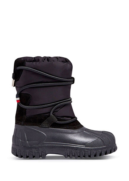 Siyah Çocuk Kar Botu