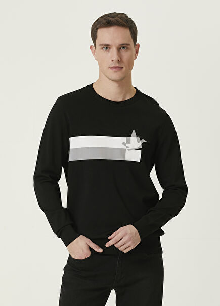 Siyah Logo Jakarlı Kazak