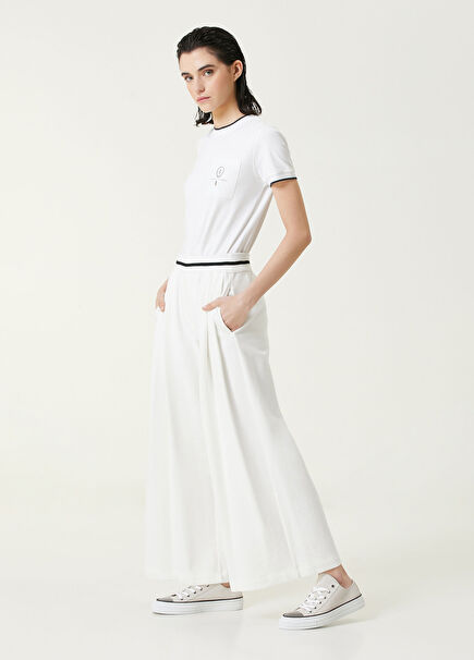 White Pleated Detailed Sweatpants