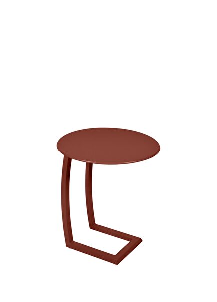 Alize Burgundy Metal Garden Side Table