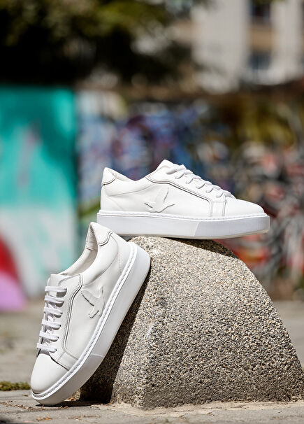 Beyaz Kadın Deri Sneaker