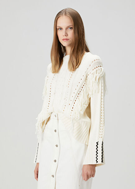 Fitto Kırık Beyaz Püskül Detaylı Triko