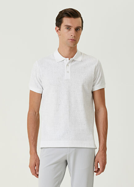 Comfort Fit Beyaz Polo Yaka Köpük Dokulu T-shirt