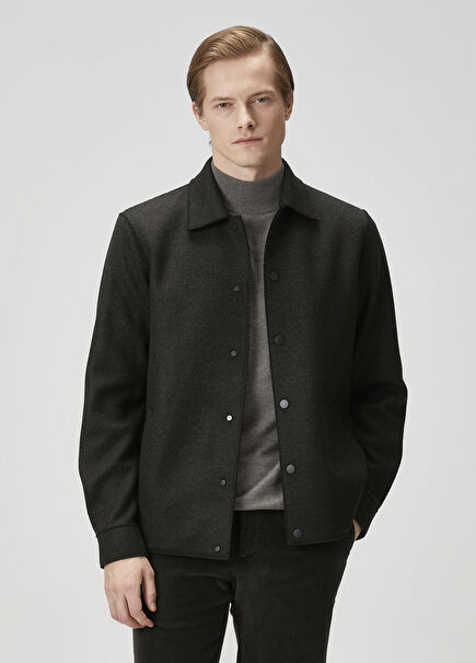 Koyu Haki Desenli Yün Mont