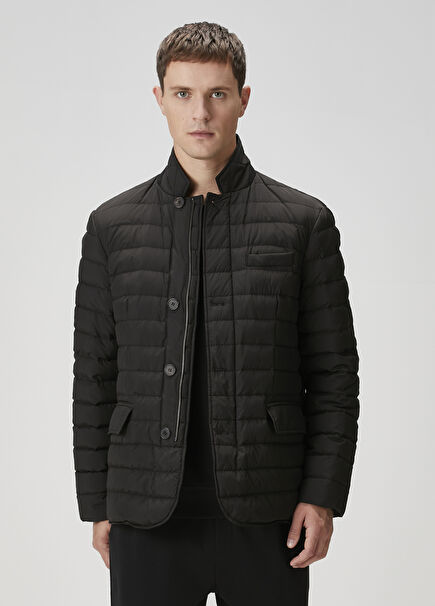 Siyah Kapitoneli Ceket