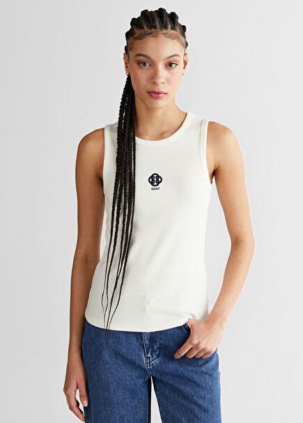 Beyaz Bisiklet Yaka Regular Fit Kolsuz Kadın T-Shirt