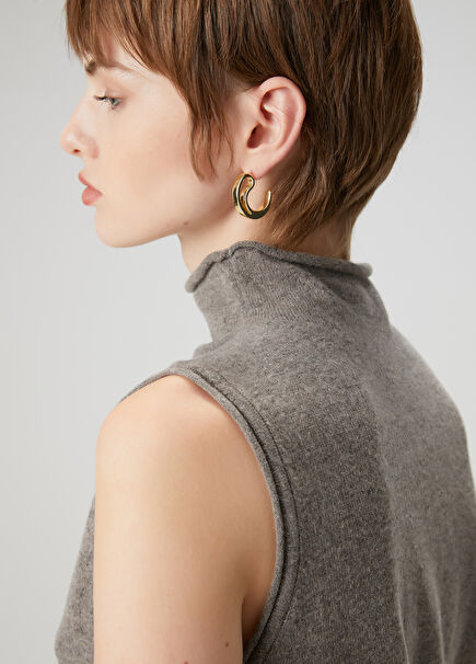 Gold Drop Shaped Women's Earrings