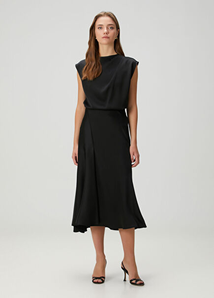 Black Cut Out Detailed Satin Skirt